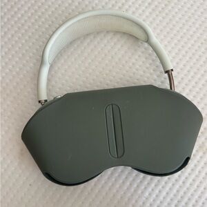 Apple AirPods Max Green